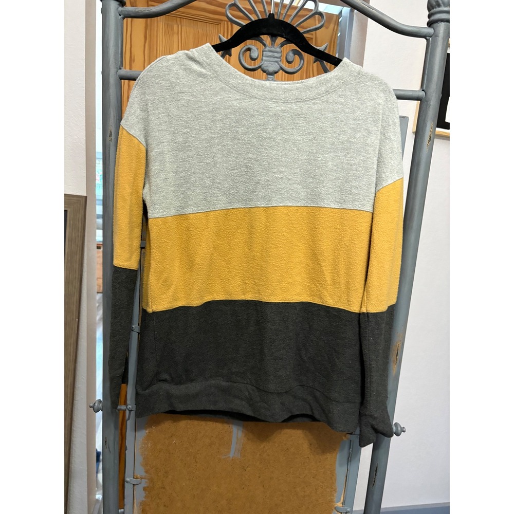 Nine Britton Colorblock Sweatshirt Grey Yellow Charcoal Crew Neck Small